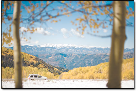 A jeep makes its way toward Henderson Lake atop Missionary Ridge
on Monday as the aspens show their peak yellow before the
inevitable and proverbial death of the leaf.