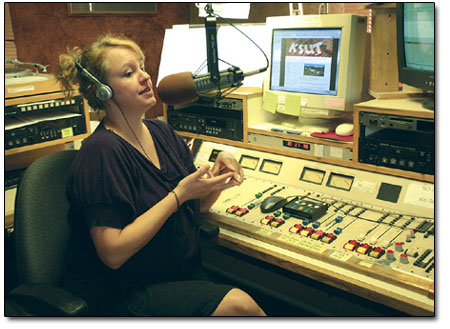 Jen Simon, live on the air, doing what she does best.